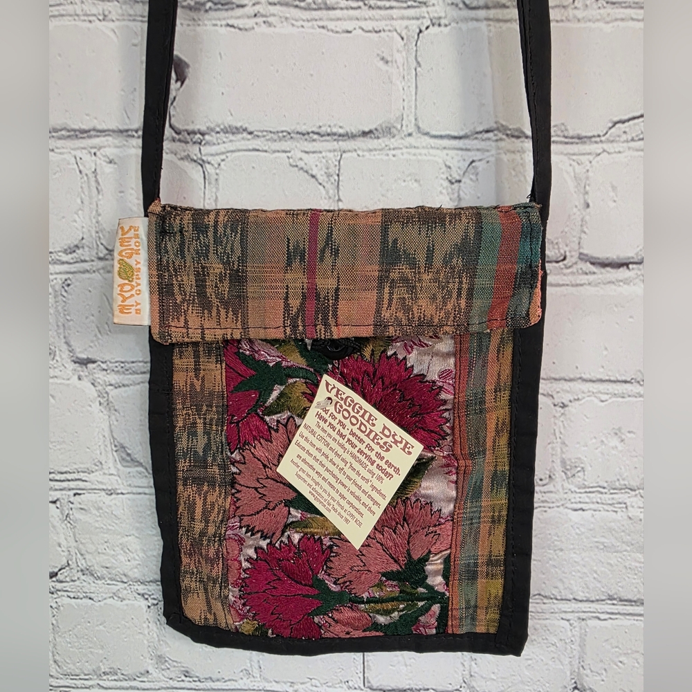 NWT Gypsy Rose Floral Embroidered Handmade 100% Cotton Boho Crossbody Bag
